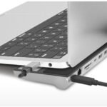 j5create 13 合 1 功能、三顯示輸出 USB-C 擴充座 (UH-JCD543) [台灣製造]