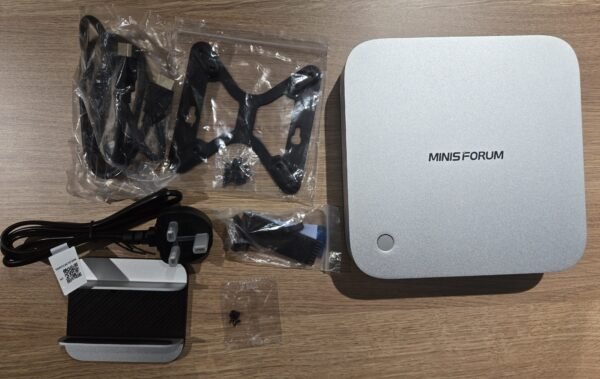 [開箱品] Minisforum AI X1 Pro 迷你電腦  (CS-MX1P47B)  SN:MZ348L1P47GDMPB00005 #3 個月保用 #開箱品請保留單據及購買電郵